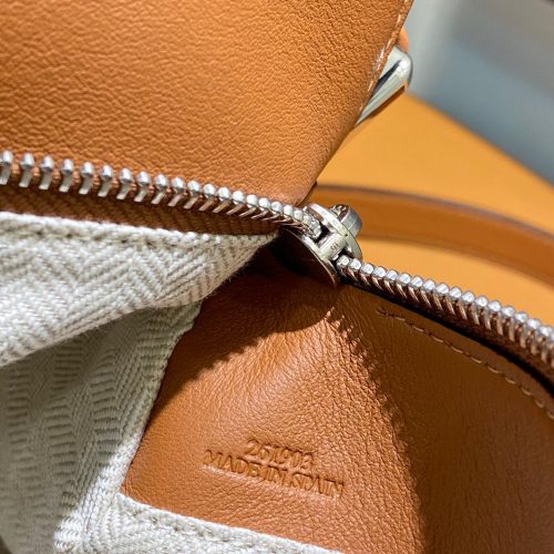 Loewe-6 Bags