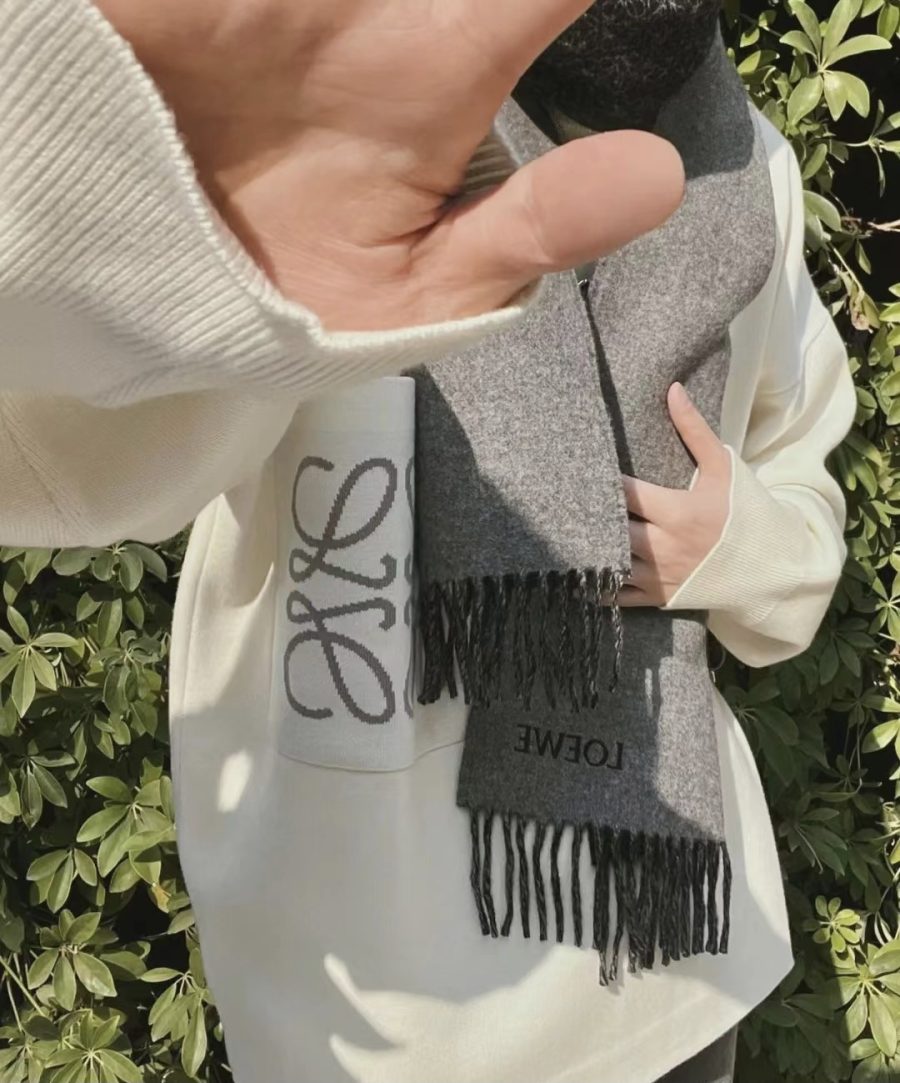 Knitwear. Womens dress