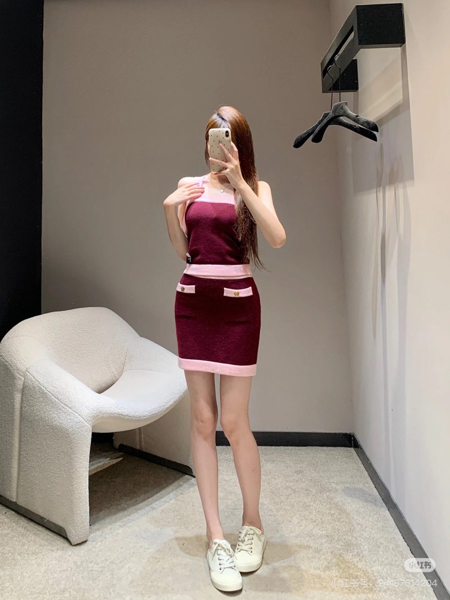 Casual set. Womens dress