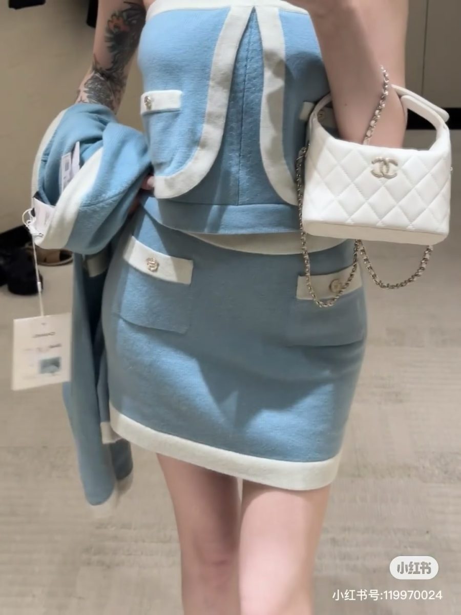 Casual set. Womens dress