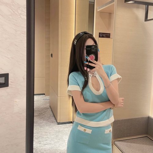 Casual set. Womens dress