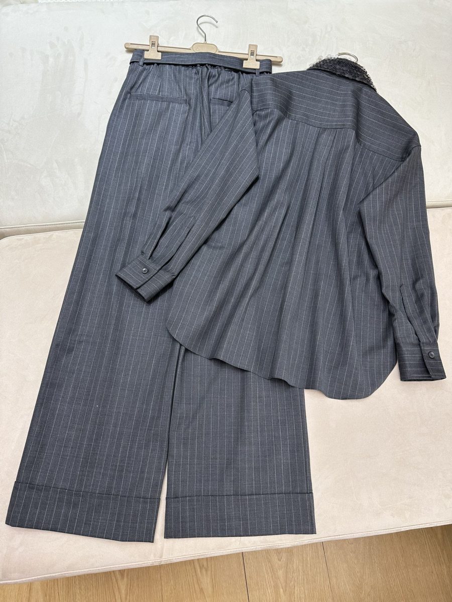 Casual set. Womens dress