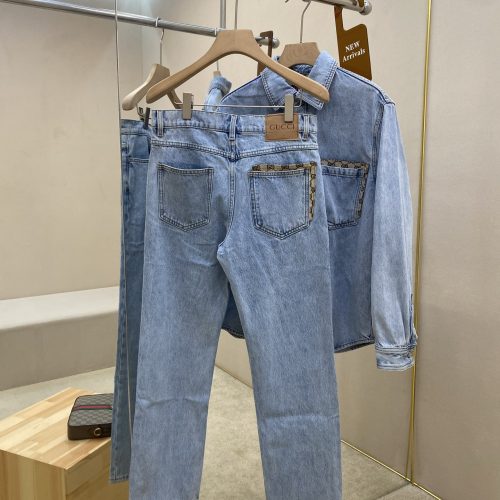 Casual set. Womens dress