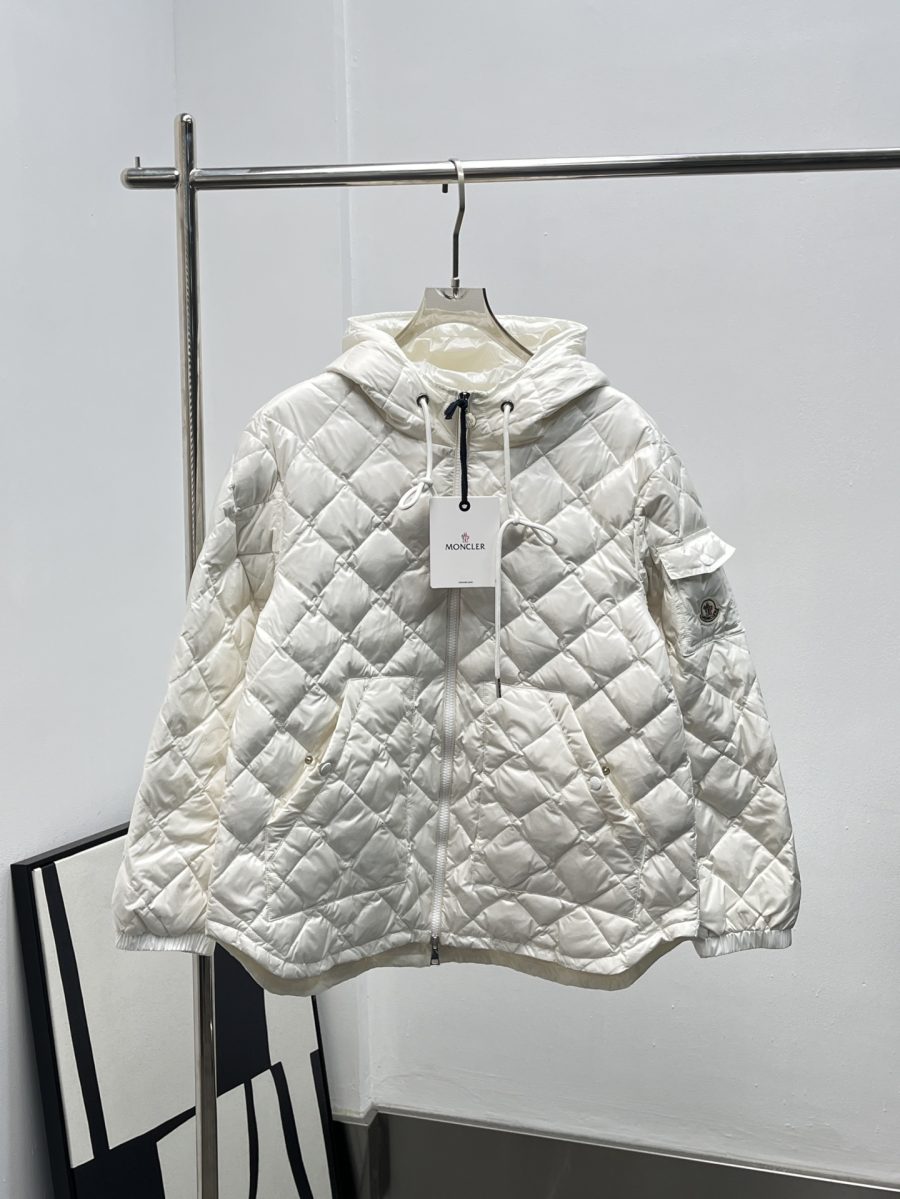 Down Jackets. Womens dress